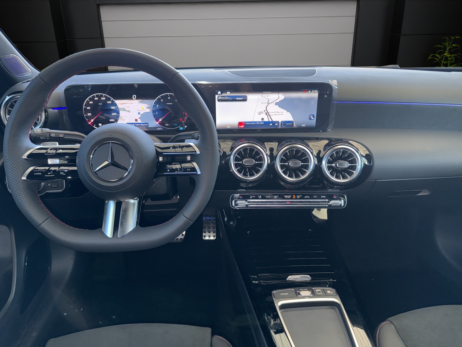 Image MERCEDES-BENZ A-250 A 250 4Matic 8G-DCT