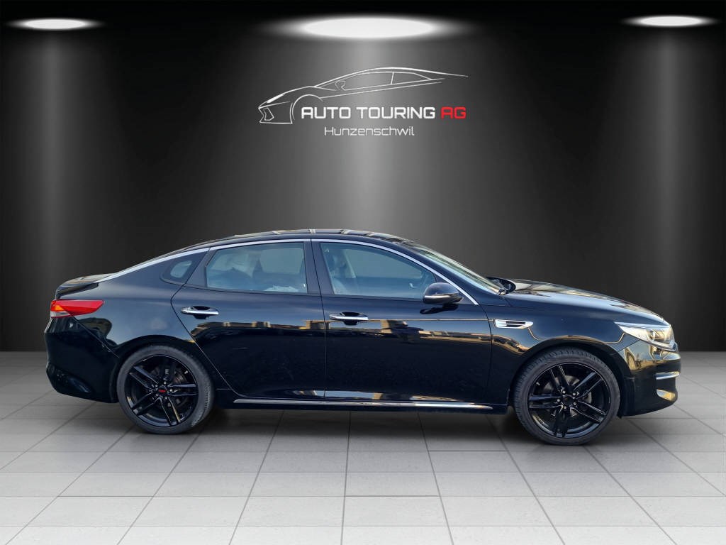 KIA Optima 1.7 CRDi Style-image-1