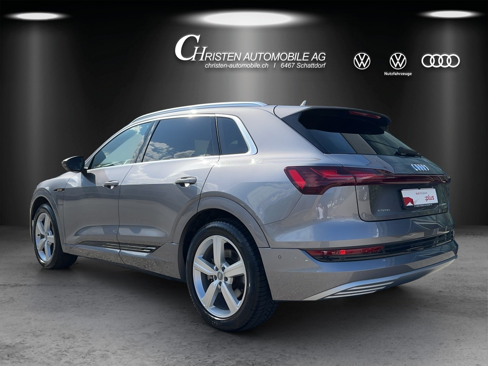 AUDI e-tron 55 Advanced quattro-showroom-element-3