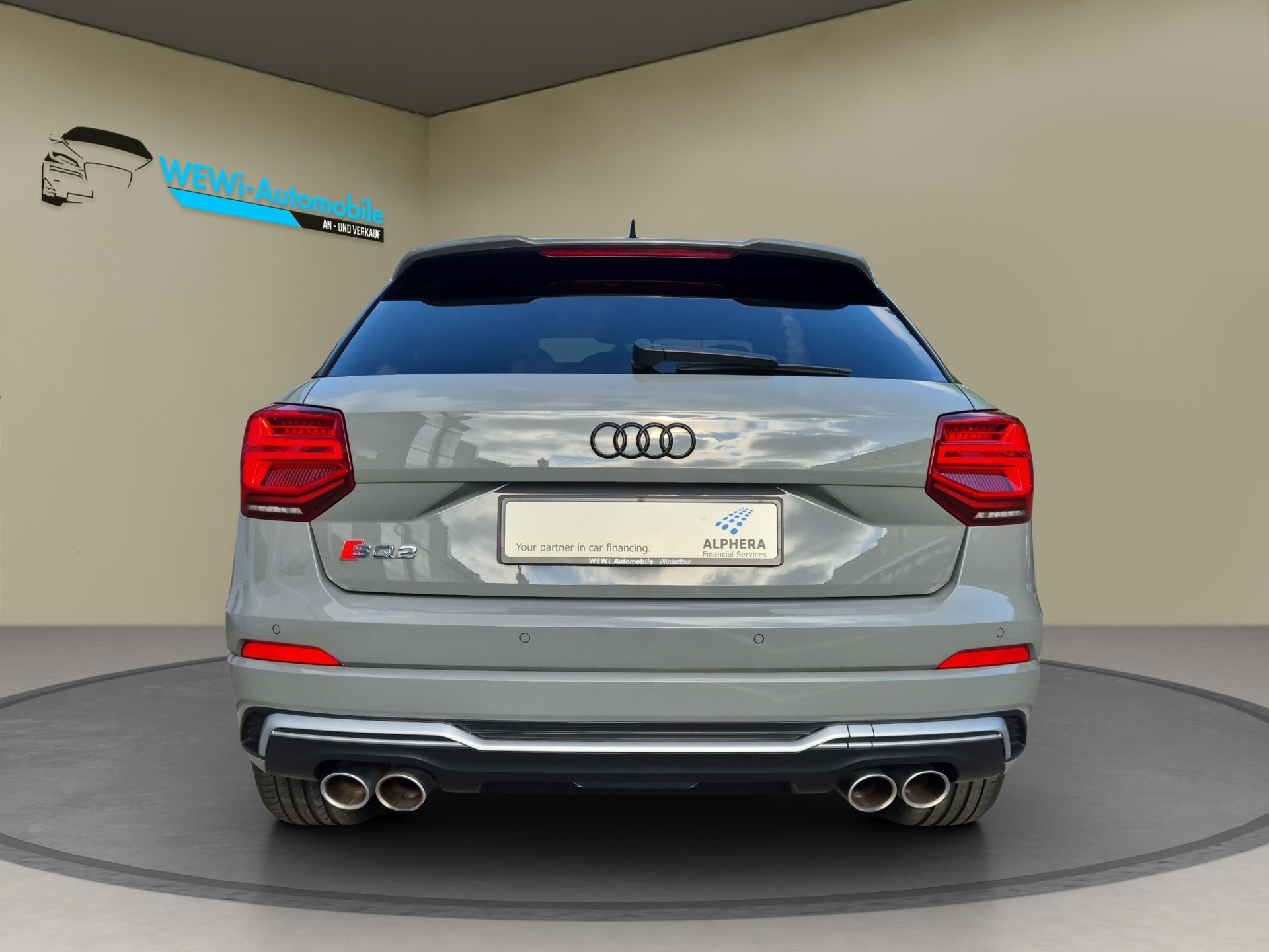 AUDI SQ2 TFSI quattro S-tronic-showroom-element-3