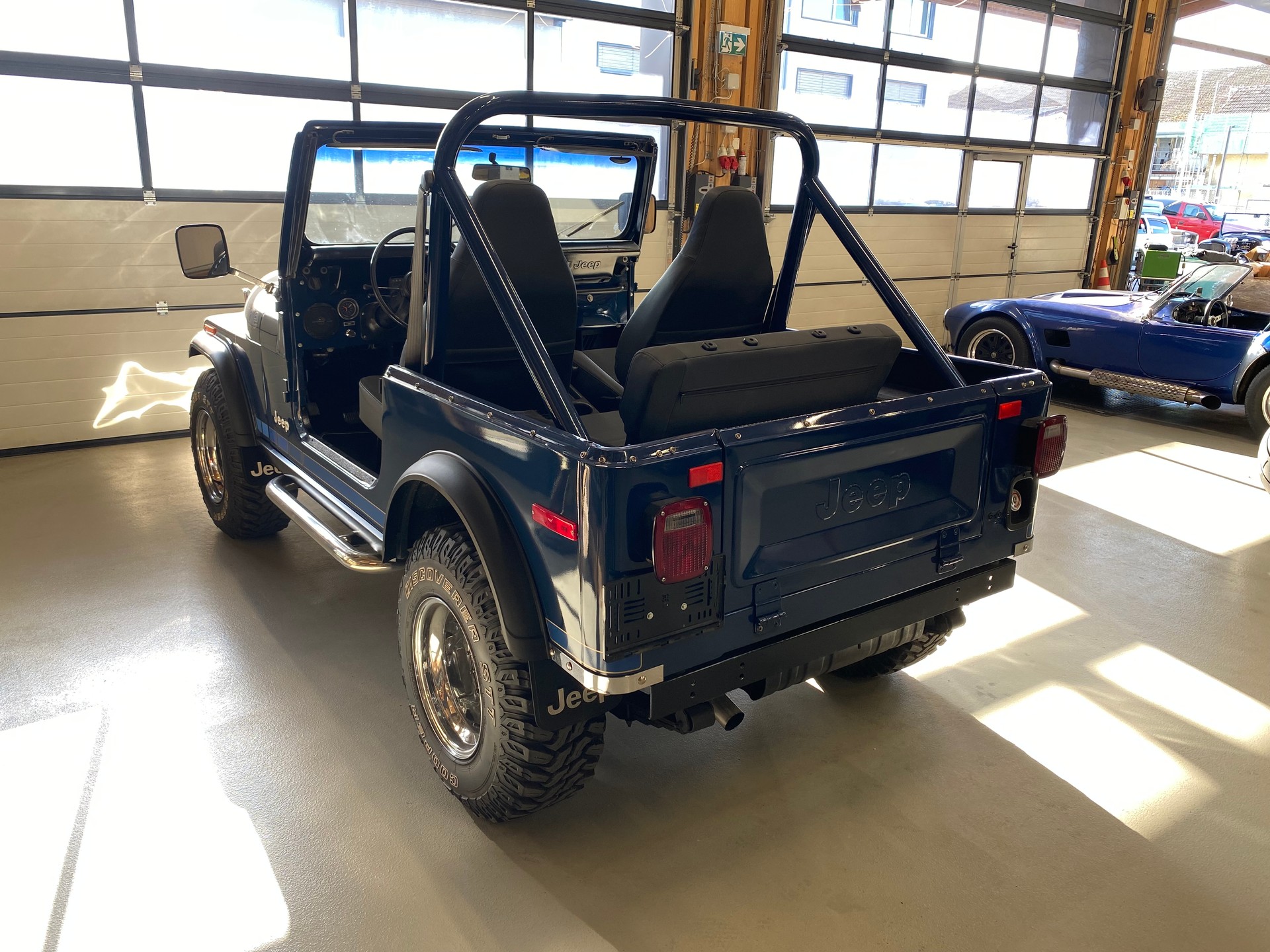 JEEP Jeep CJ-7 Renegade V8 B/C Automatic-image-5