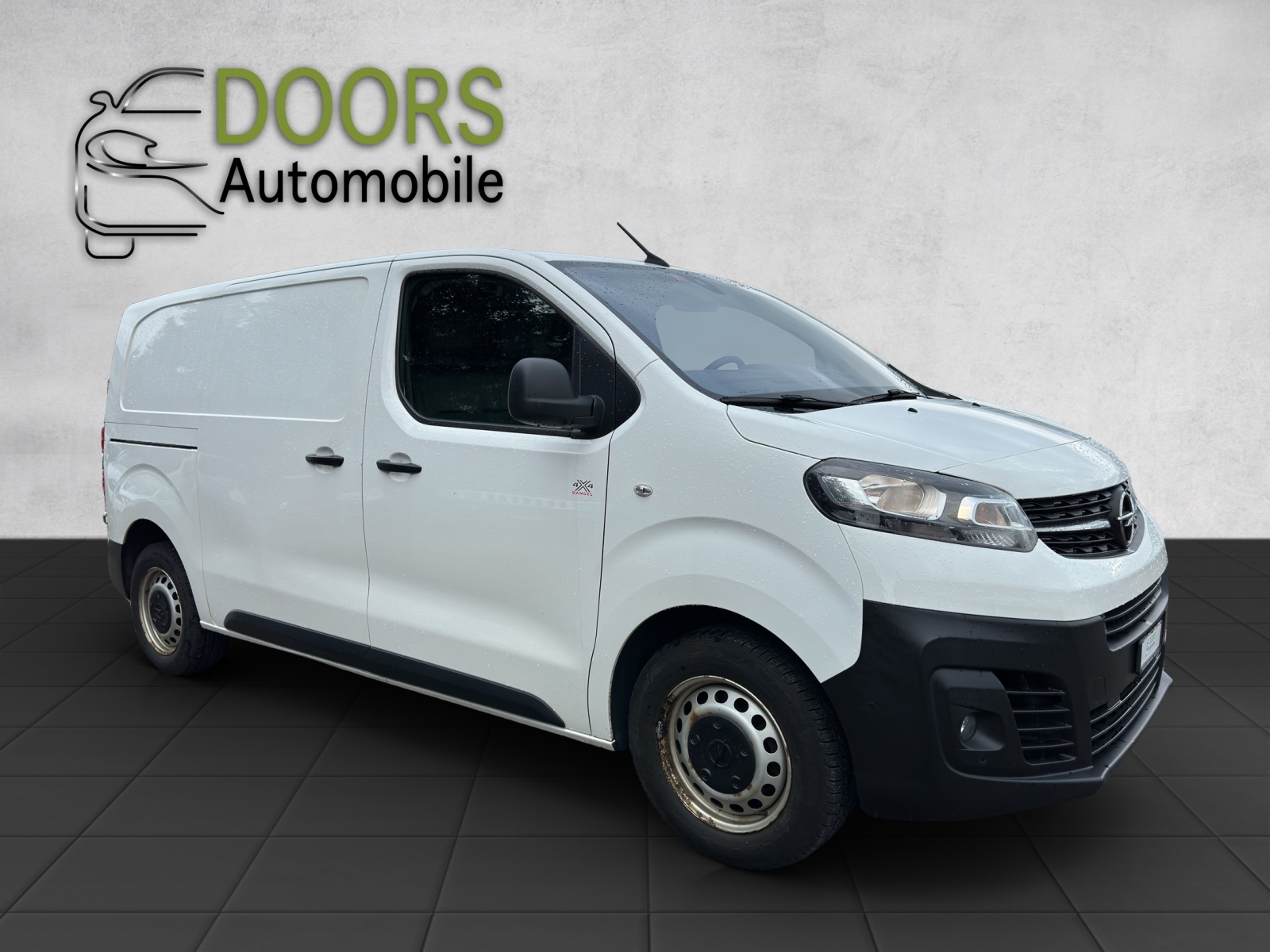 OPEL DANGER -Vivaro Car.4x4