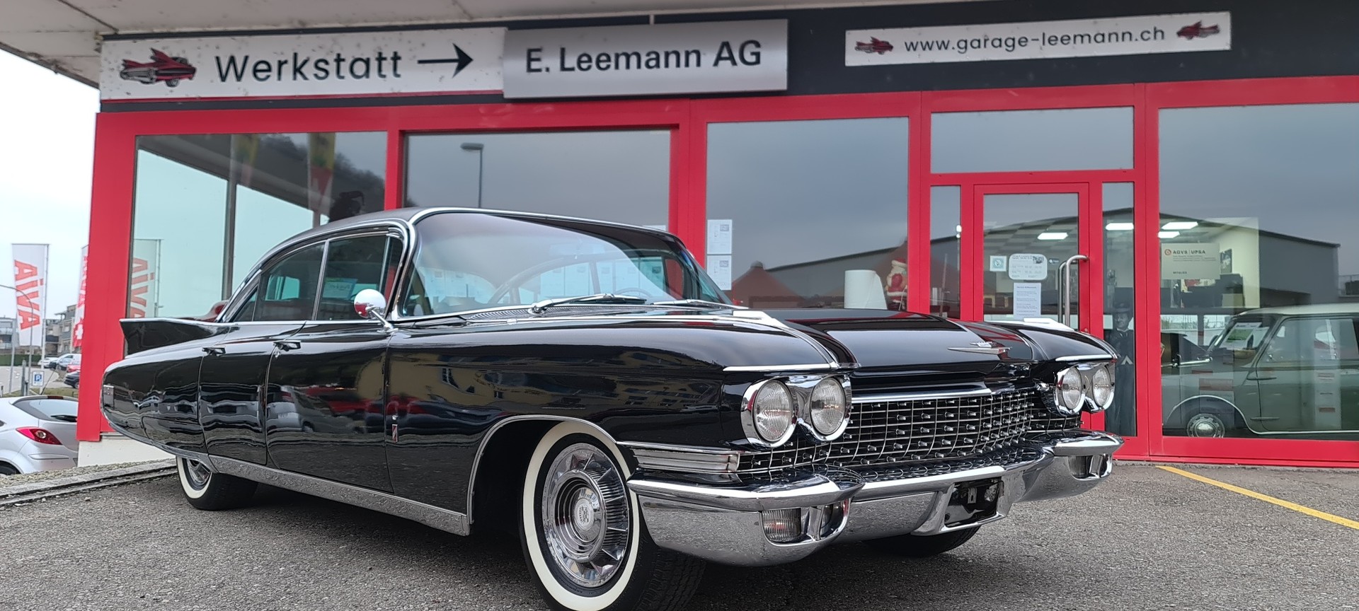 CADILLAC Series 60 Fleetwood US-Botschafter Fahrzeug-showroom-element-2