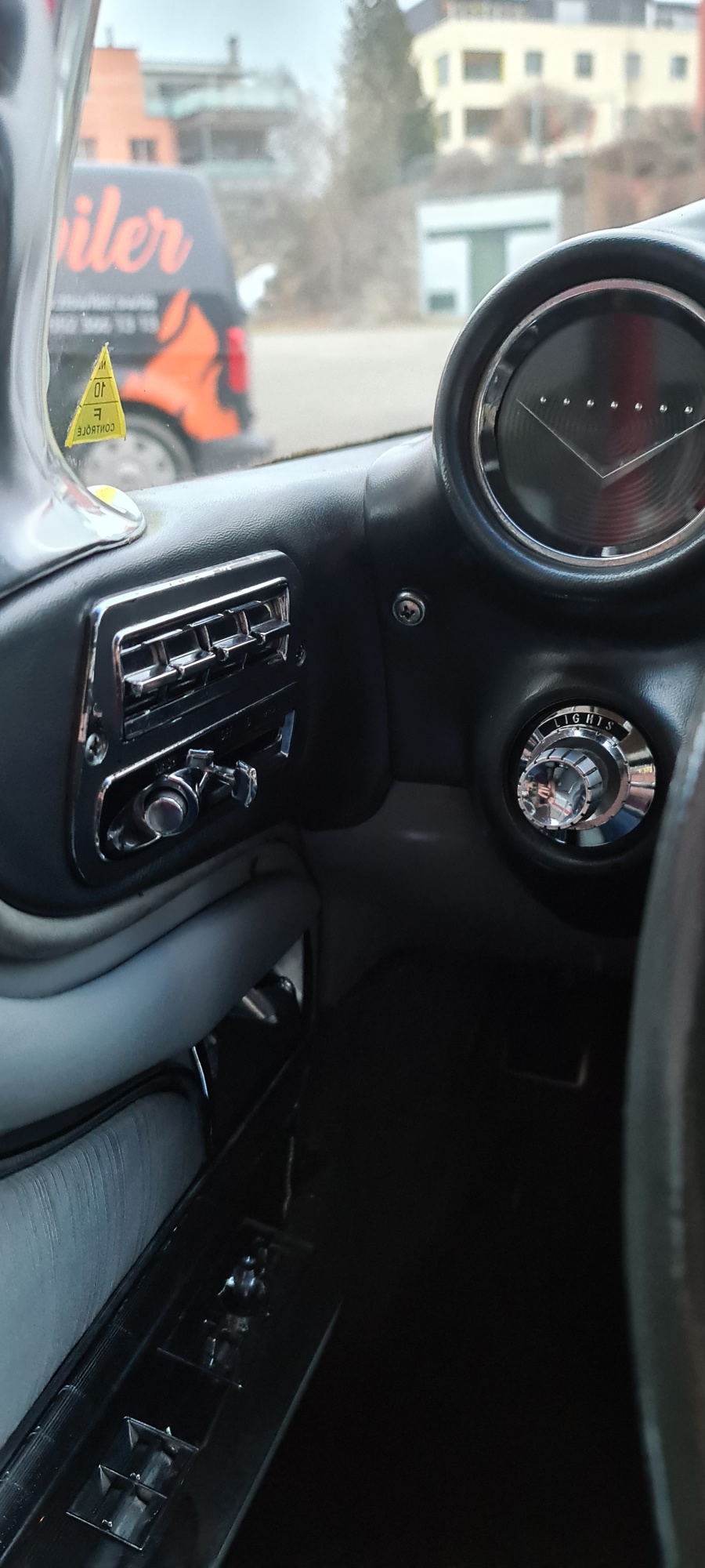 CADILLAC Series 60 Fleetwood US-Botschafter Fahrzeug-image-18