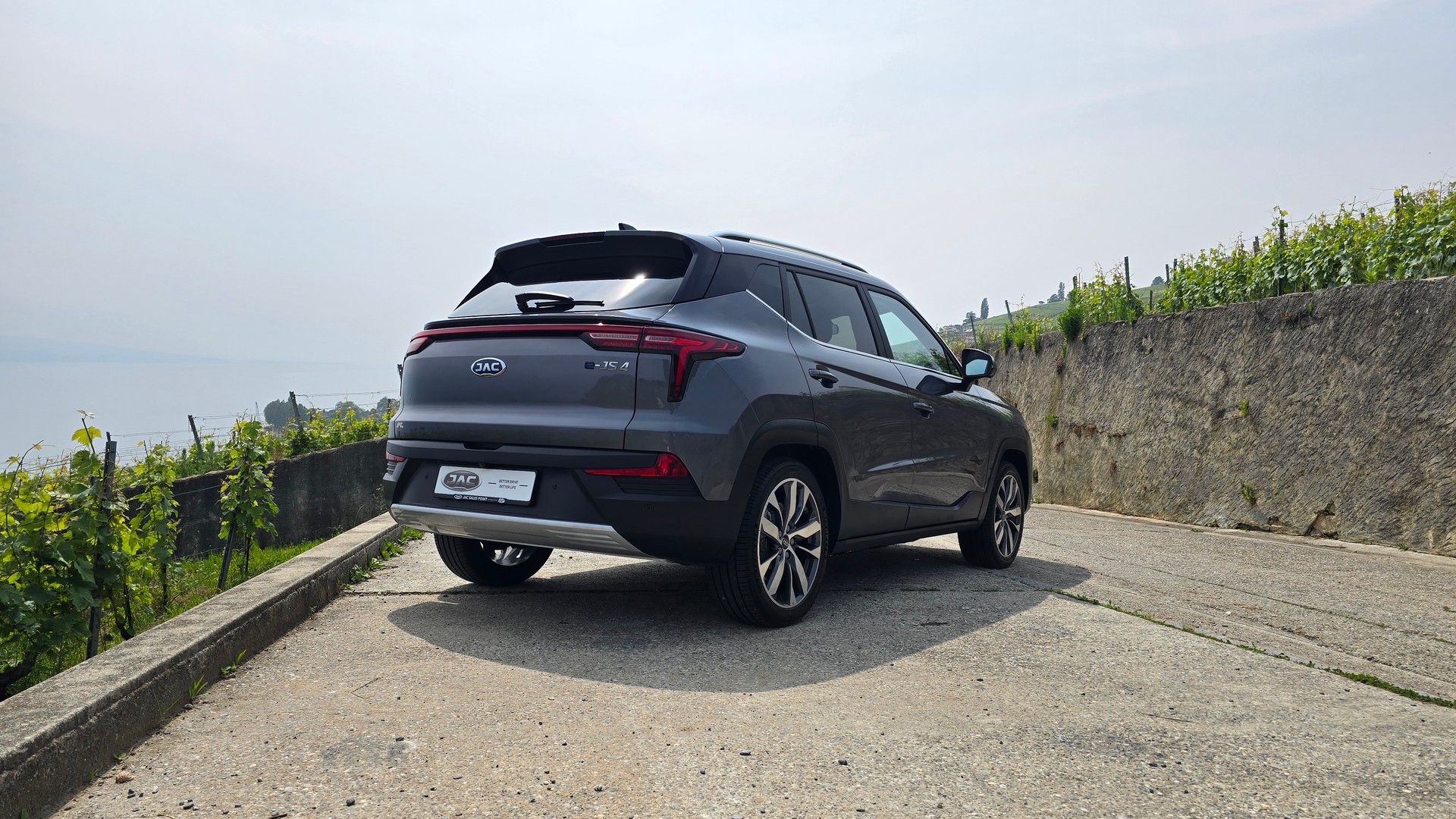 JAC e-JS4 65,7 kWh-showroom-element-3