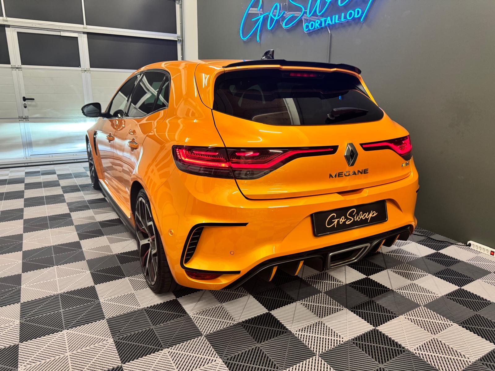 RENAULT Mégane Trophy 300 EDC-showroom-element-3