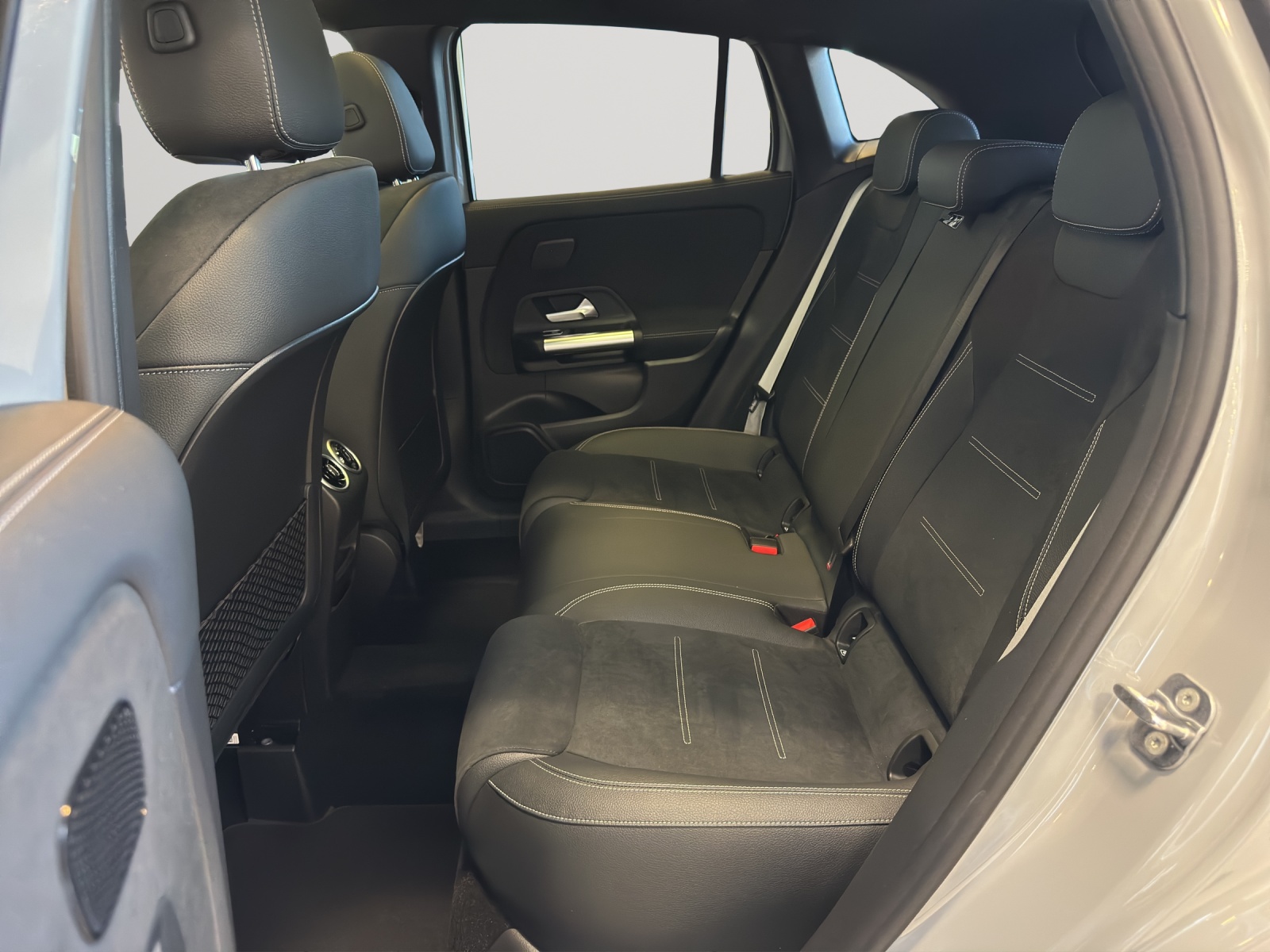 Image MERCEDES-BENZ GLA-220 GLA 220 4Matic 8G-DCT