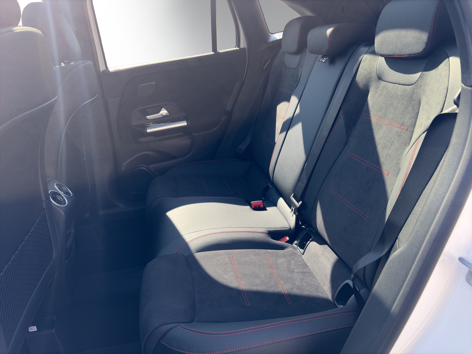 Image MERCEDES-BENZ GLA-220 GLA 220 4Matic 8G-DCT