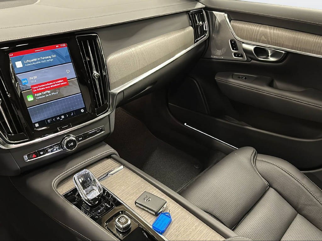 VOLVO V90 Cross Country 2.0 B6 Ultimate AWD-image-12