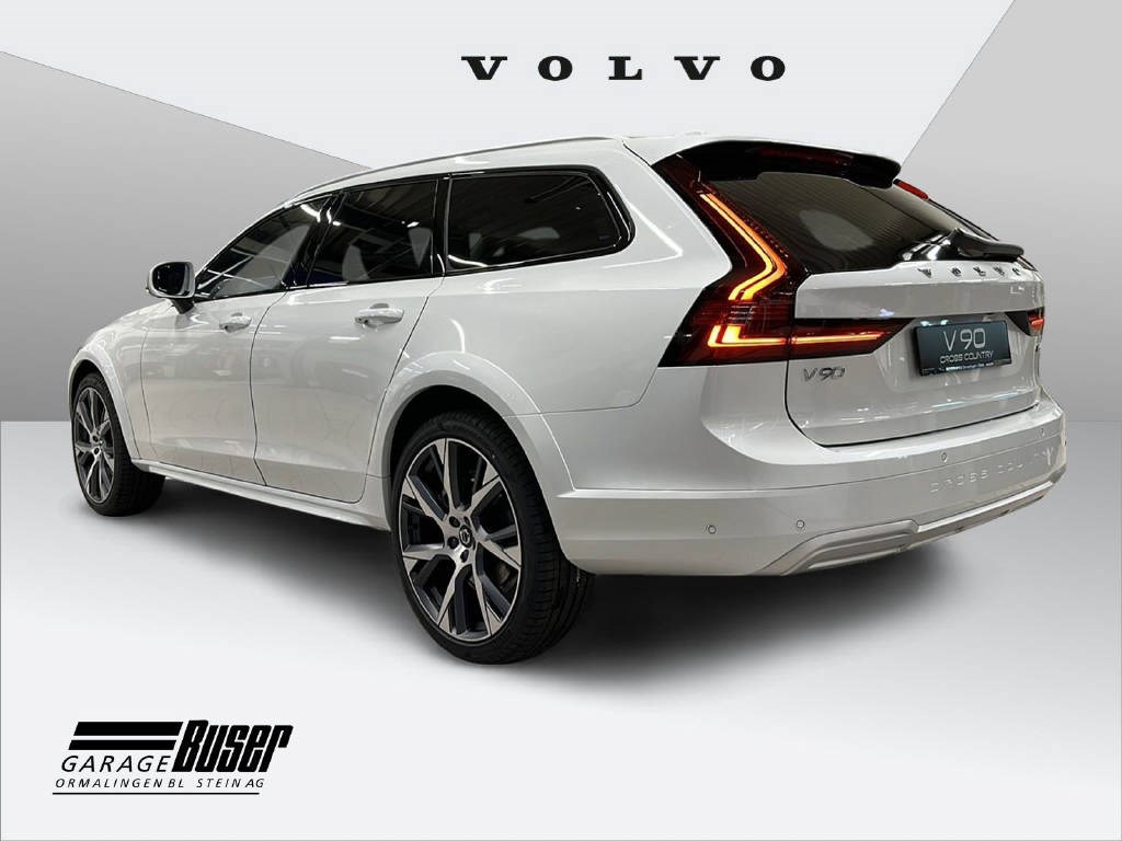 VOLVO V90 Cross Country 2.0 B6 Ultimate AWD-image-5