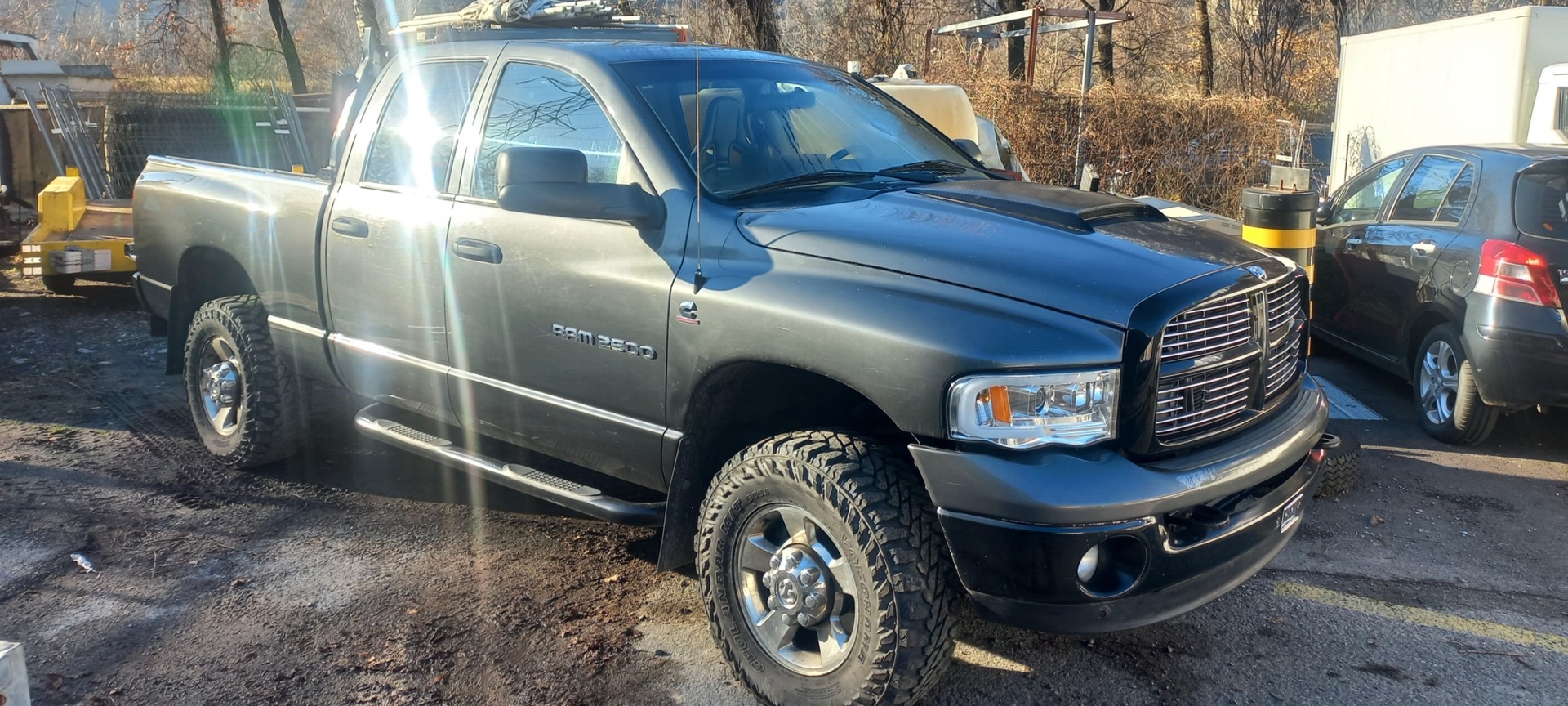 DODGE Ram