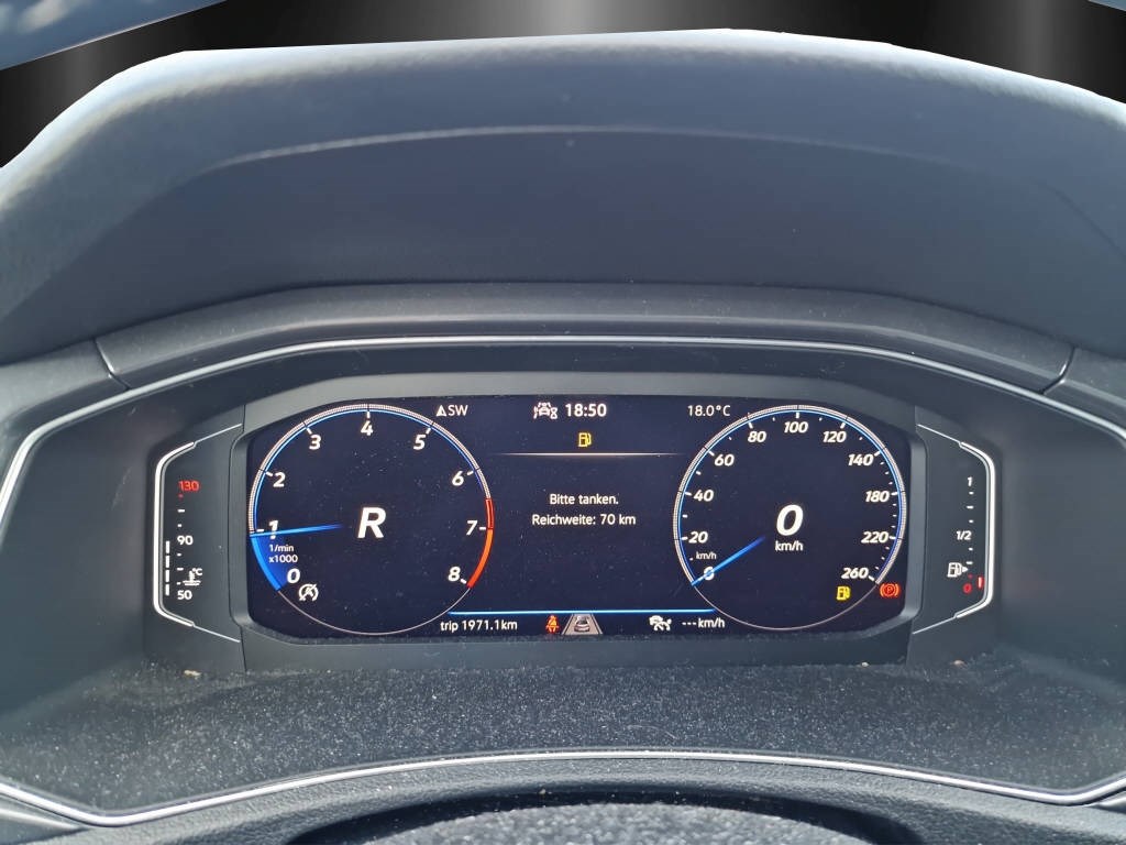 VW T-Roc 1.5 TSI R-LINE Sport DSG-image-12