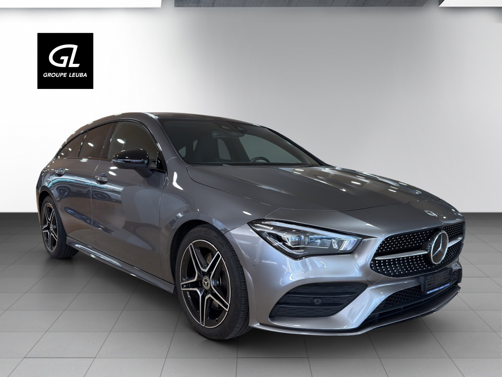 MERCEDES-BENZ CLA Shooting Brake 200 AMG Line 7G-DCT
