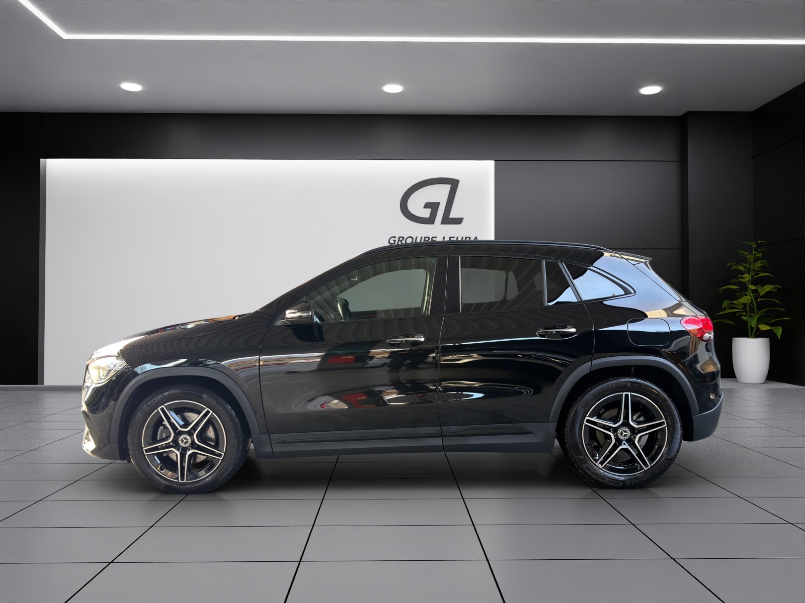 Image MERCEDES-BENZ GLA-200 GLA 200 4M AMG Line 8G-D