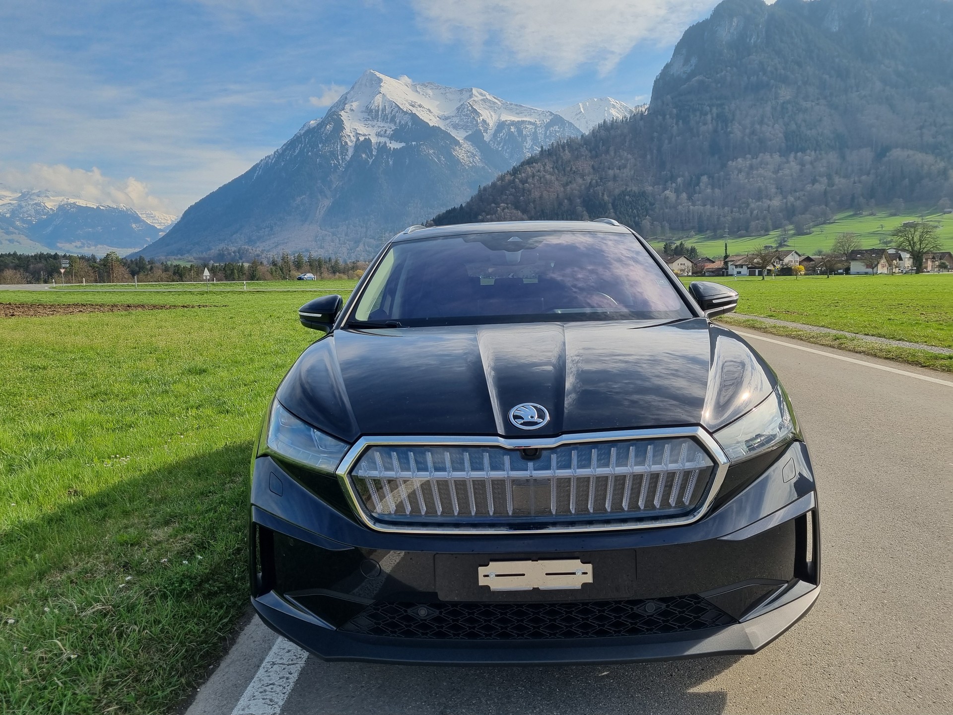 SKODA Enyaq iV 80 Ultra inkl. Anhängerkupplung 8-fach Rad mit Batterietest Gesundheitszustand perfekt-image-2