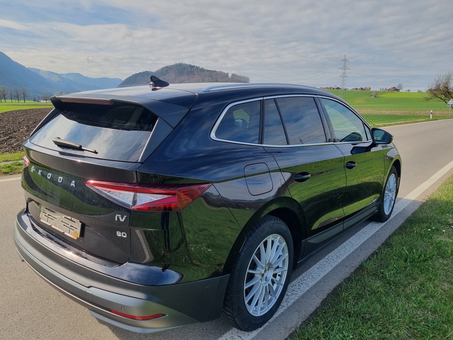 SKODA Enyaq iV 80 Ultra inkl. Anhängerkupplung 8-fach Rad mit Batterietest Gesundheitszustand perfekt-image-7