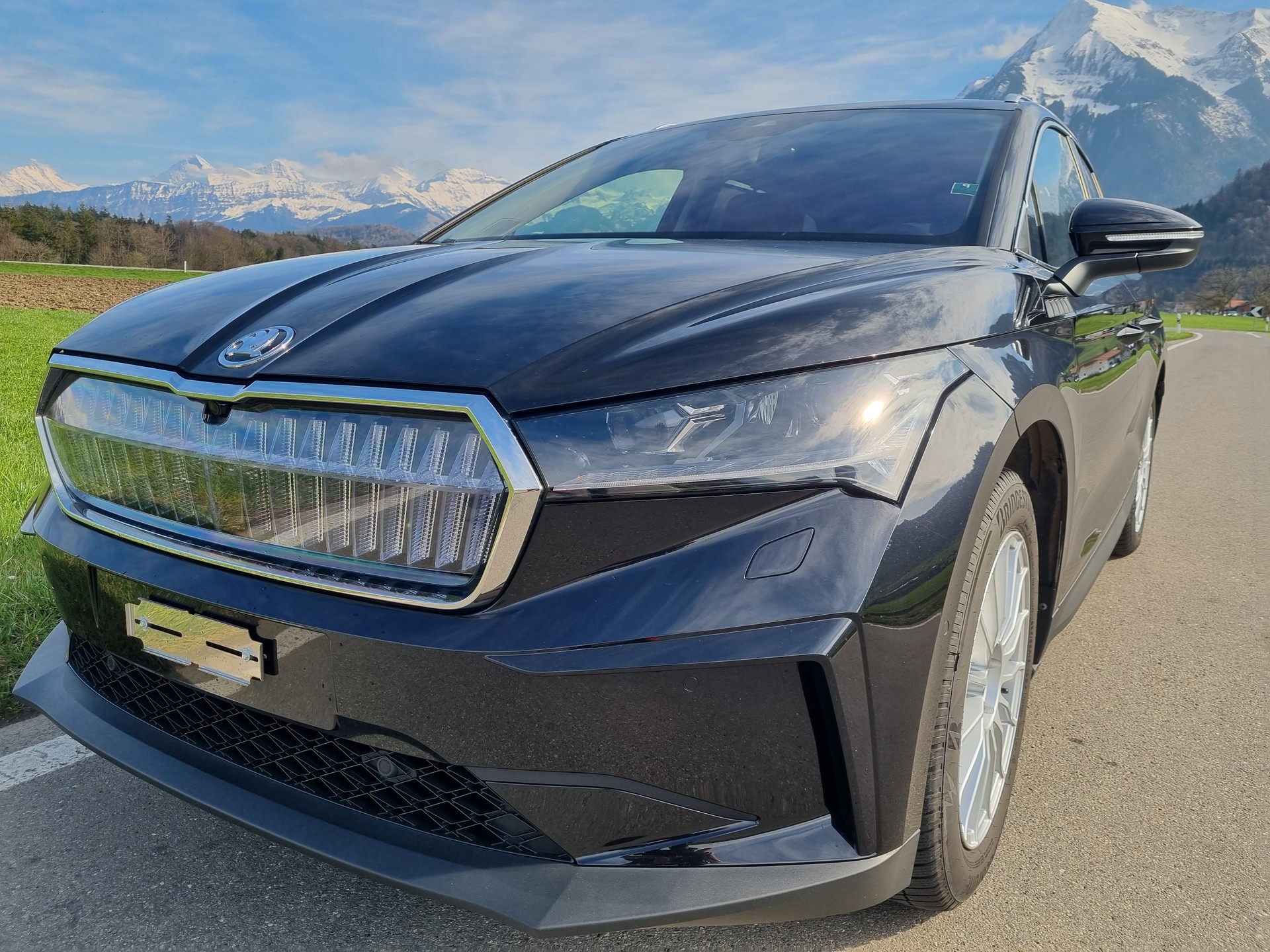 SKODA Enyaq iV 80 Ultra inkl. Anhängerkupplung 8-fach Rad mit Batterietest Gesundheitszustand perfekt-image-1
