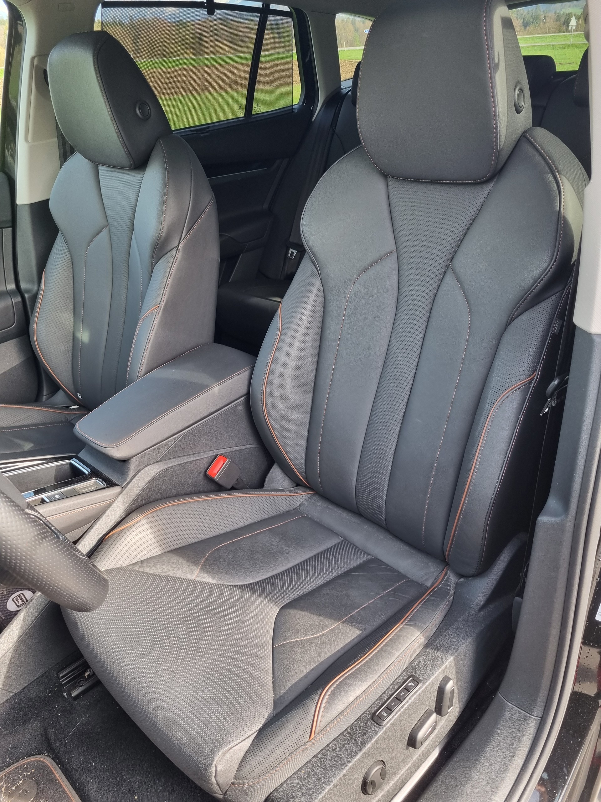 SKODA Enyaq iV 80 Ultra inkl. Anhängerkupplung 8-fach Rad mit Batterietest Gesundheitszustand perfekt-image-14