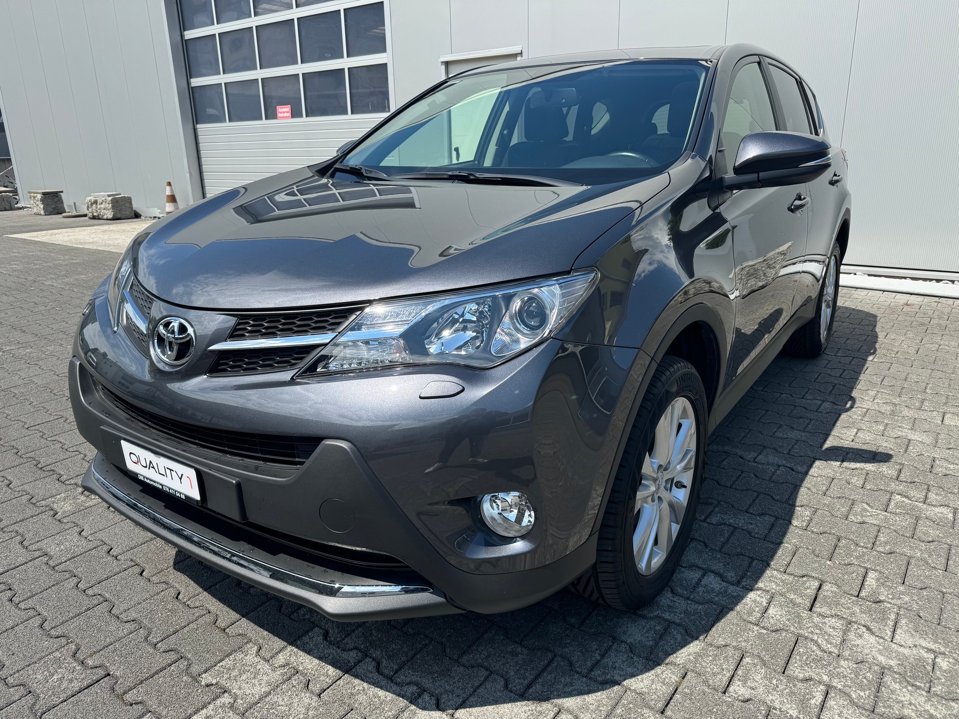TOYOTA RAV-4 2.0 16V Sol Premium*TOP ZUSTAND*NUR 55000 KM*AHK*-showroom-element-1