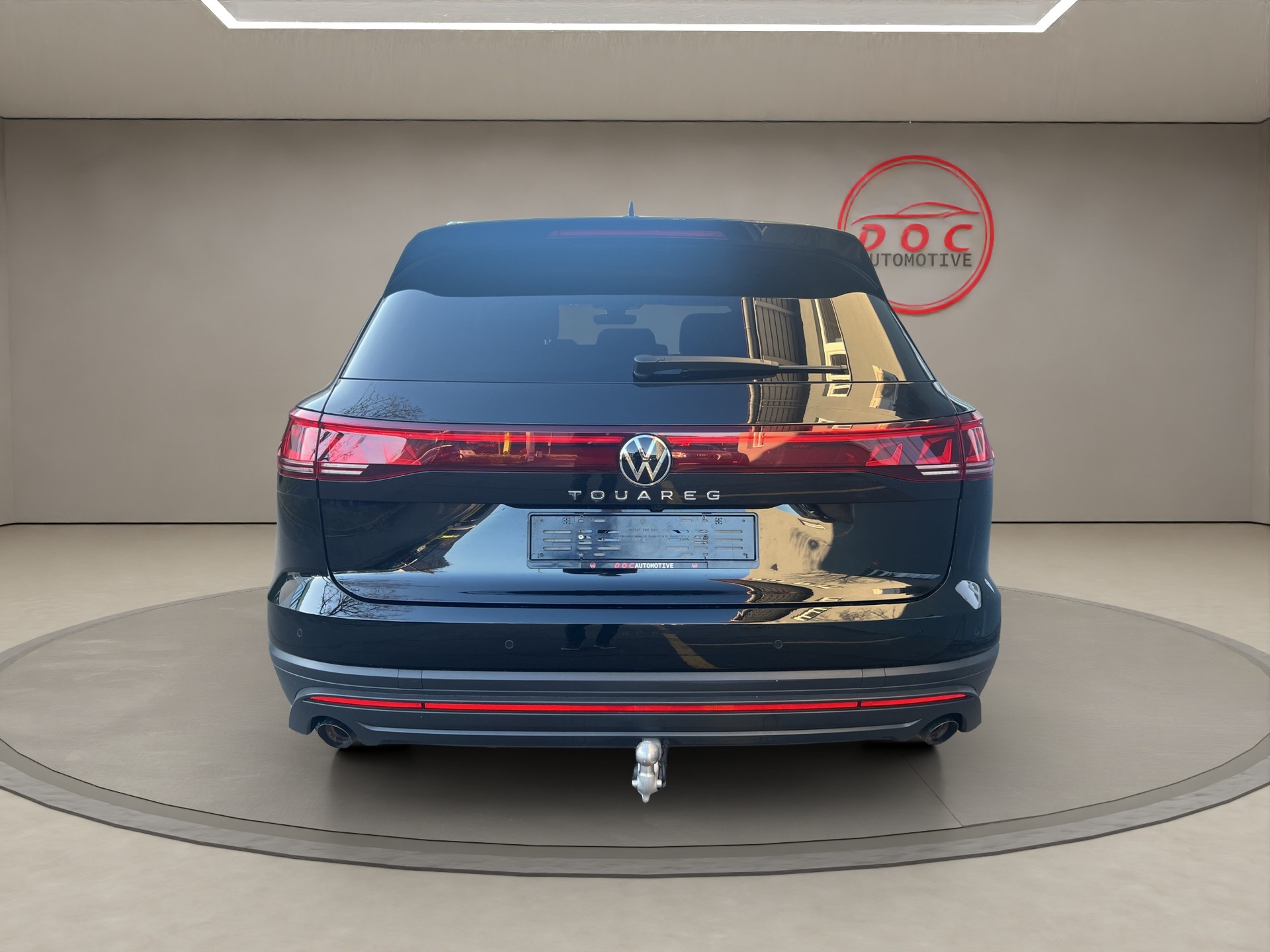 VW Touareg 3.0 V6 TDI mit AHK - Facelift-showroom-element-2
