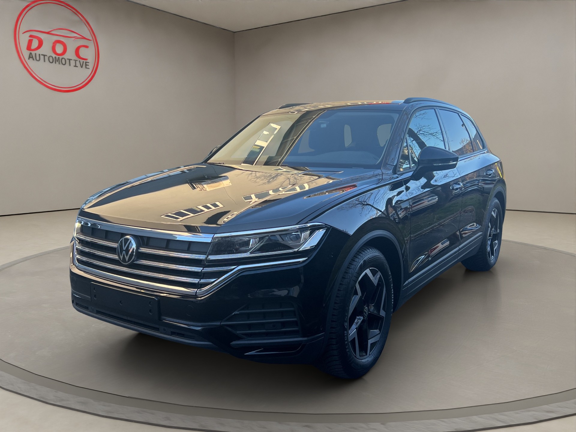 VW Touareg 3.0 V6 TDI mit AHK - Facelift