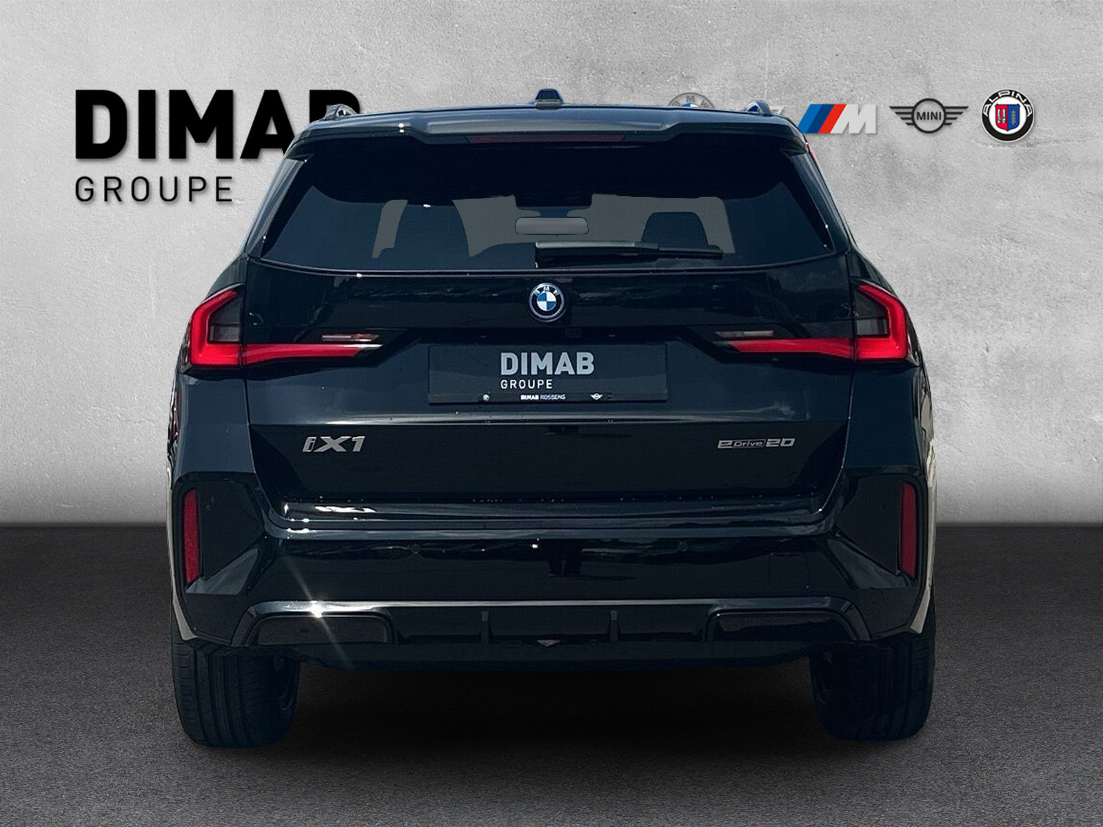 BMW iX1 eDrive 20 Edition M Sport-showroom-element-3