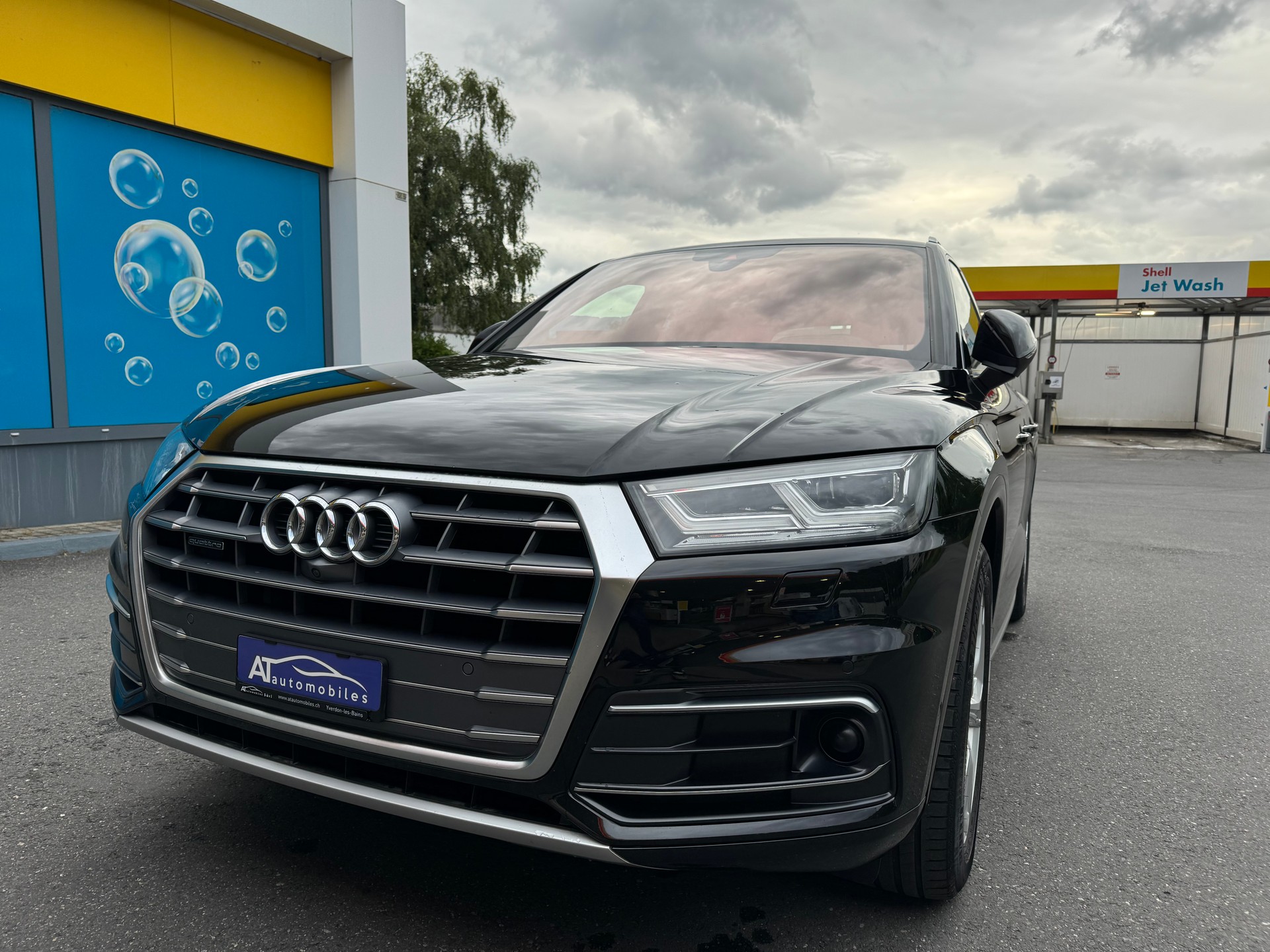 AUDI Q5 2.0 TDI sport quattro-image-1