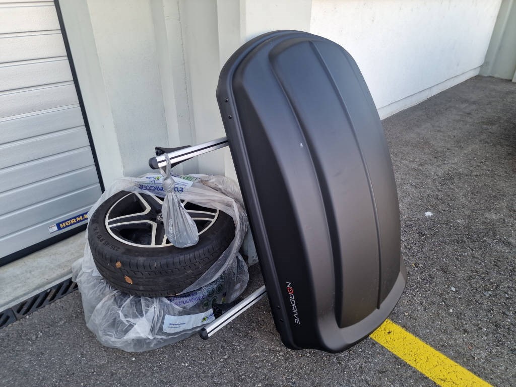 MERCEDES-BENZ GLA 250 AMG Line 4m Black-Line-image-15