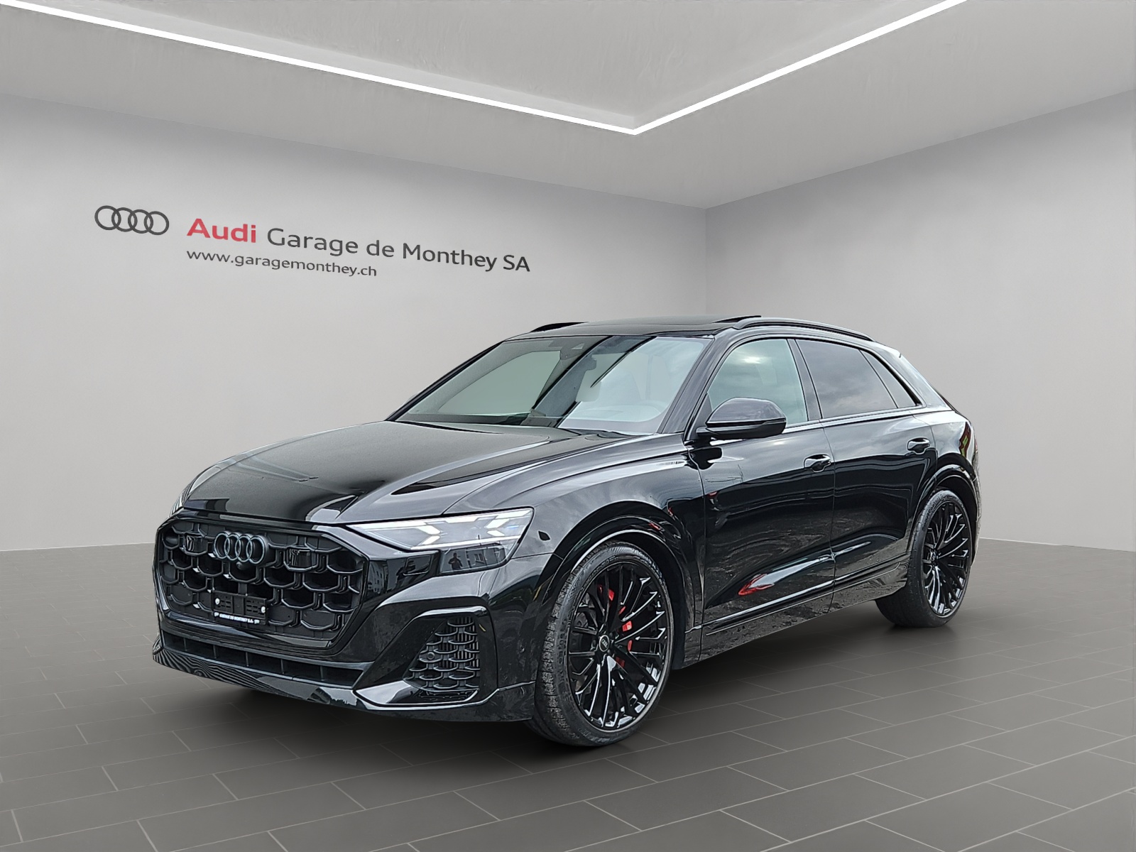 AUDI SQ8 SUV TFSI quattro tiptronic