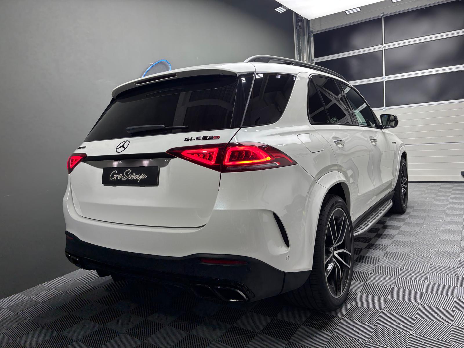 MERCEDES-BENZ GLE 400 d 4Matic 9G-Tronic-showroom-element-3