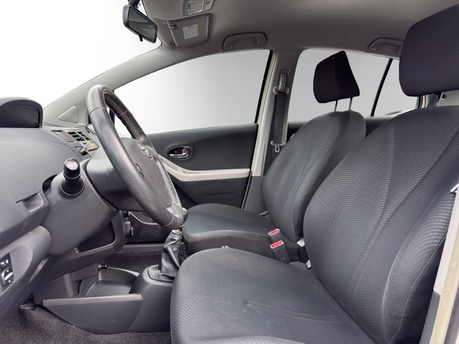 Image TOYOTA YARIS Yaris 1.33 Linea Luna