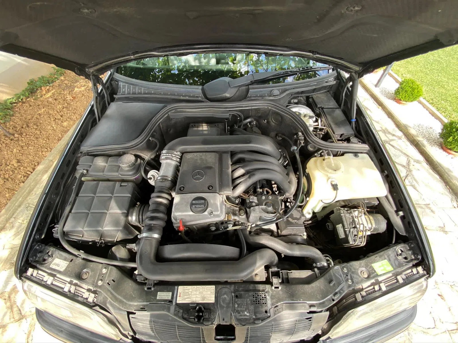 MERCEDES-BENZ C 250 TD Classic-image-9