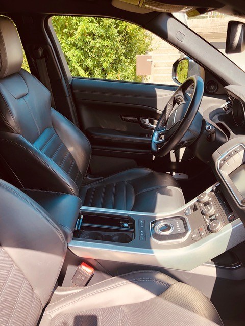 LAND ROVER Range Rover Evoque 2.0 Si4 SE Dynamic AT9-image-4