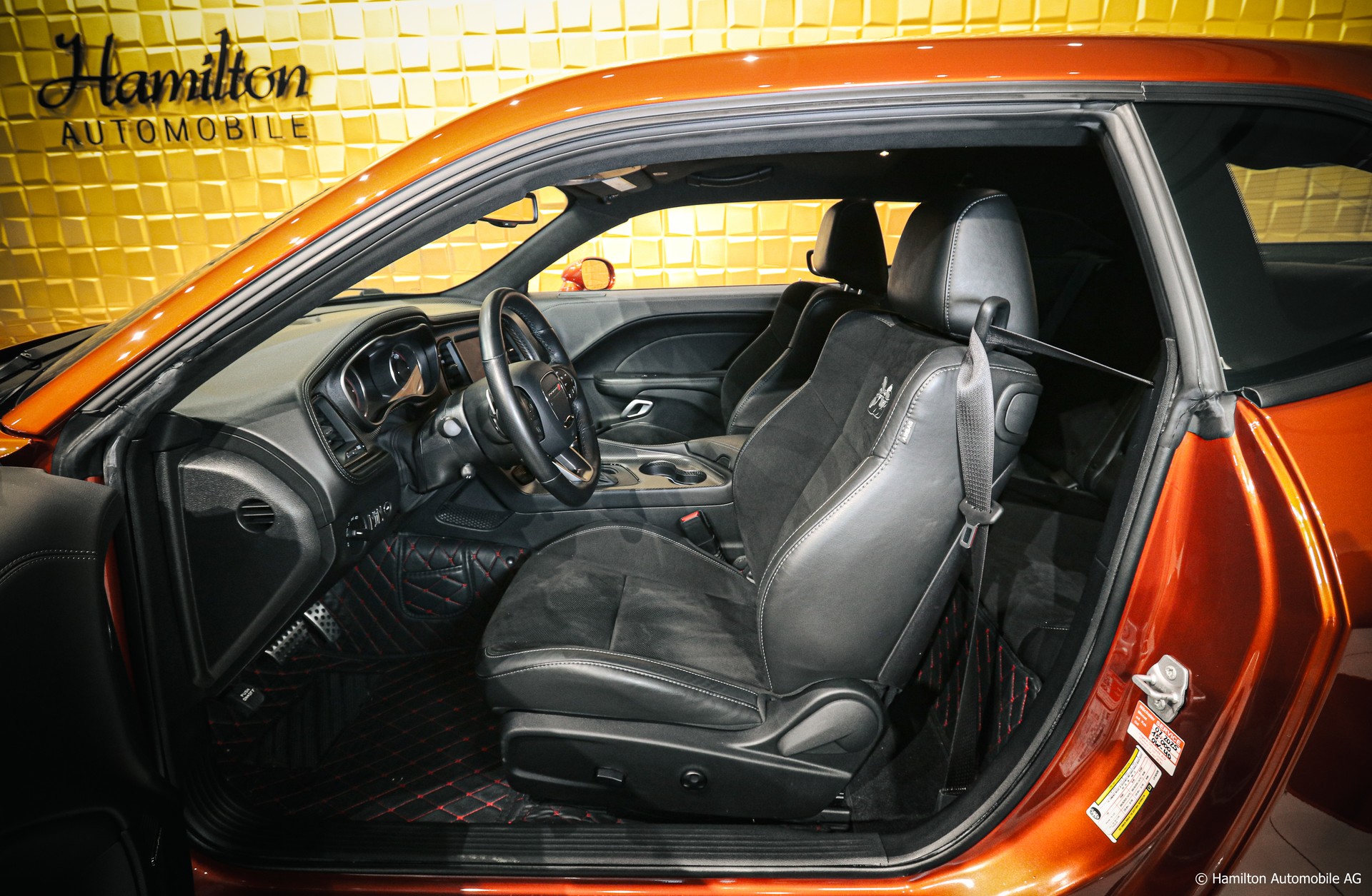DODGE Challenger R/T 6.4L V8 Scat Pack Widebody CINNAMON STICK-image-16
