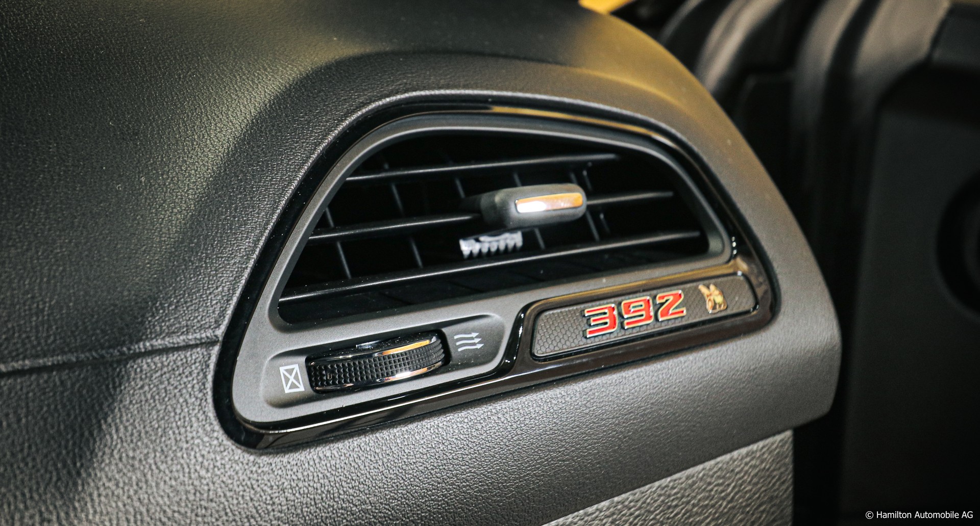DODGE Challenger R/T 6.4L V8 Scat Pack Widebody CINNAMON STICK-image-27
