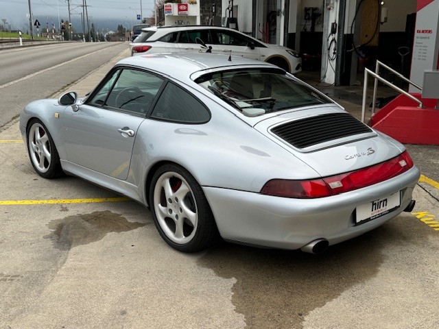 PORSCHE 911 Carrera 4S-image-2
