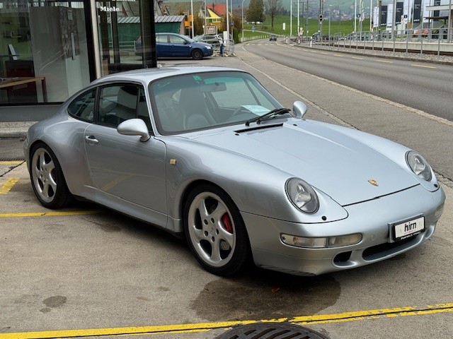 PORSCHE 911 Carrera 4S-image-1