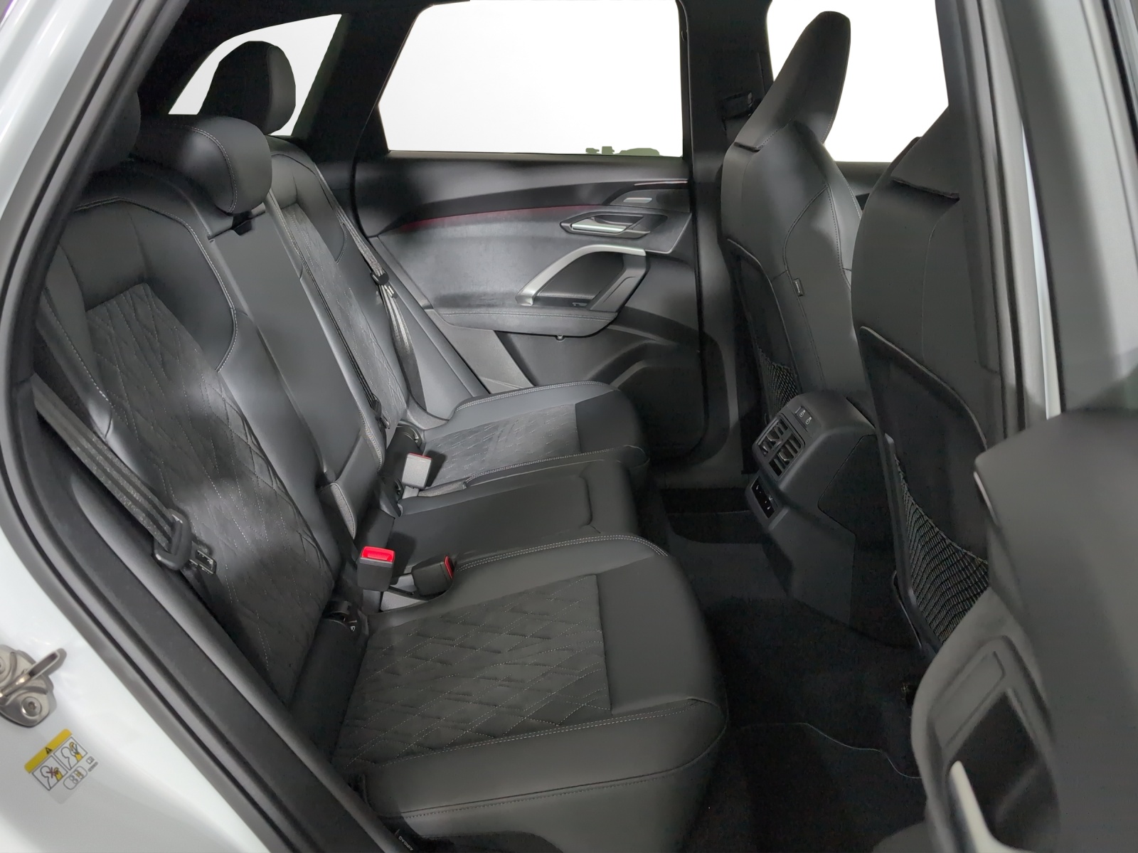 AUDI Q5 TFSI quatto 150 kW S-tronic-image-8
