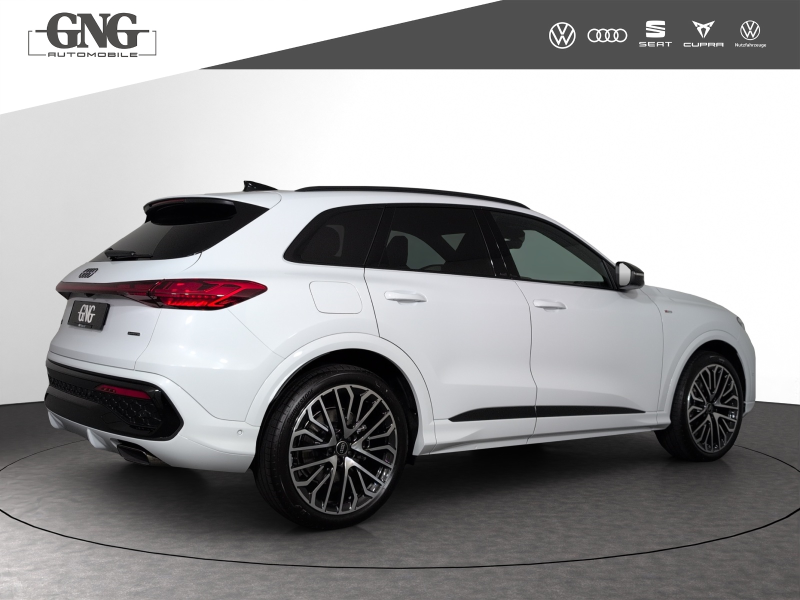 AUDI Q5 TFSI quatto 150 kW S-tronic-image-2