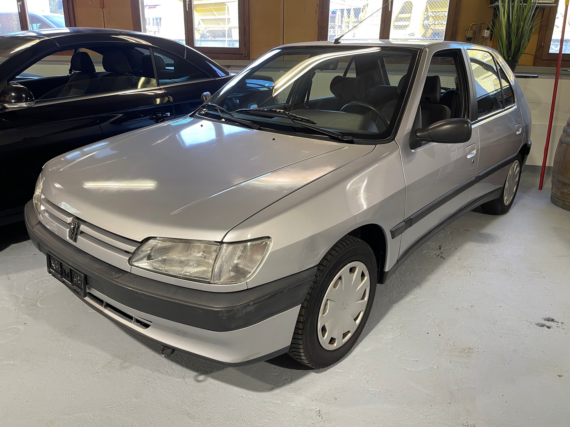 PEUGEOT 306 1.6 XT-image-0