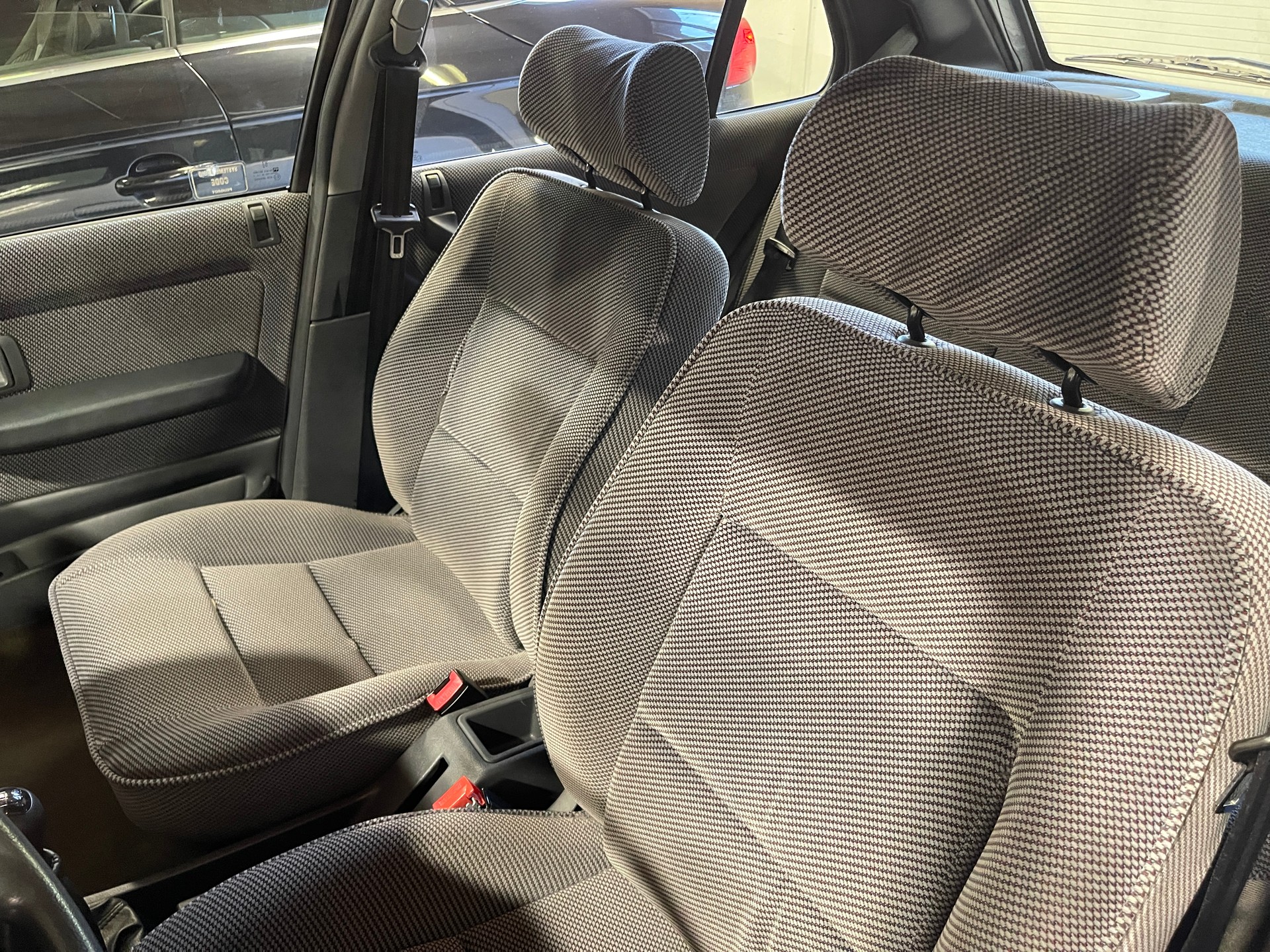 PEUGEOT 306 1.6 XT-image-7