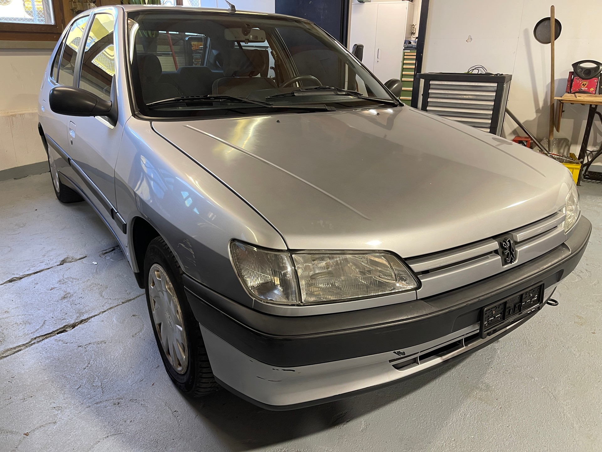 PEUGEOT 306 1.6 XT-image-1