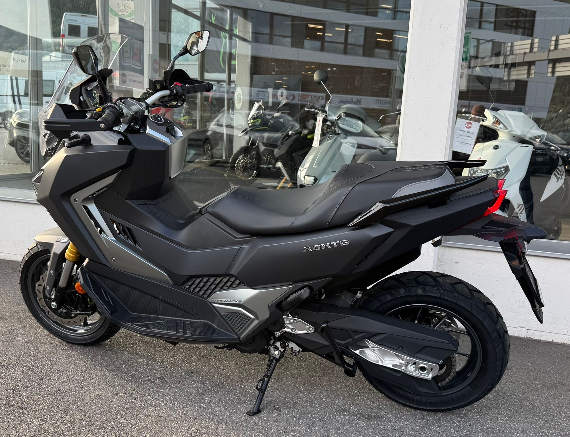 SYM ADX TG 400-image-9