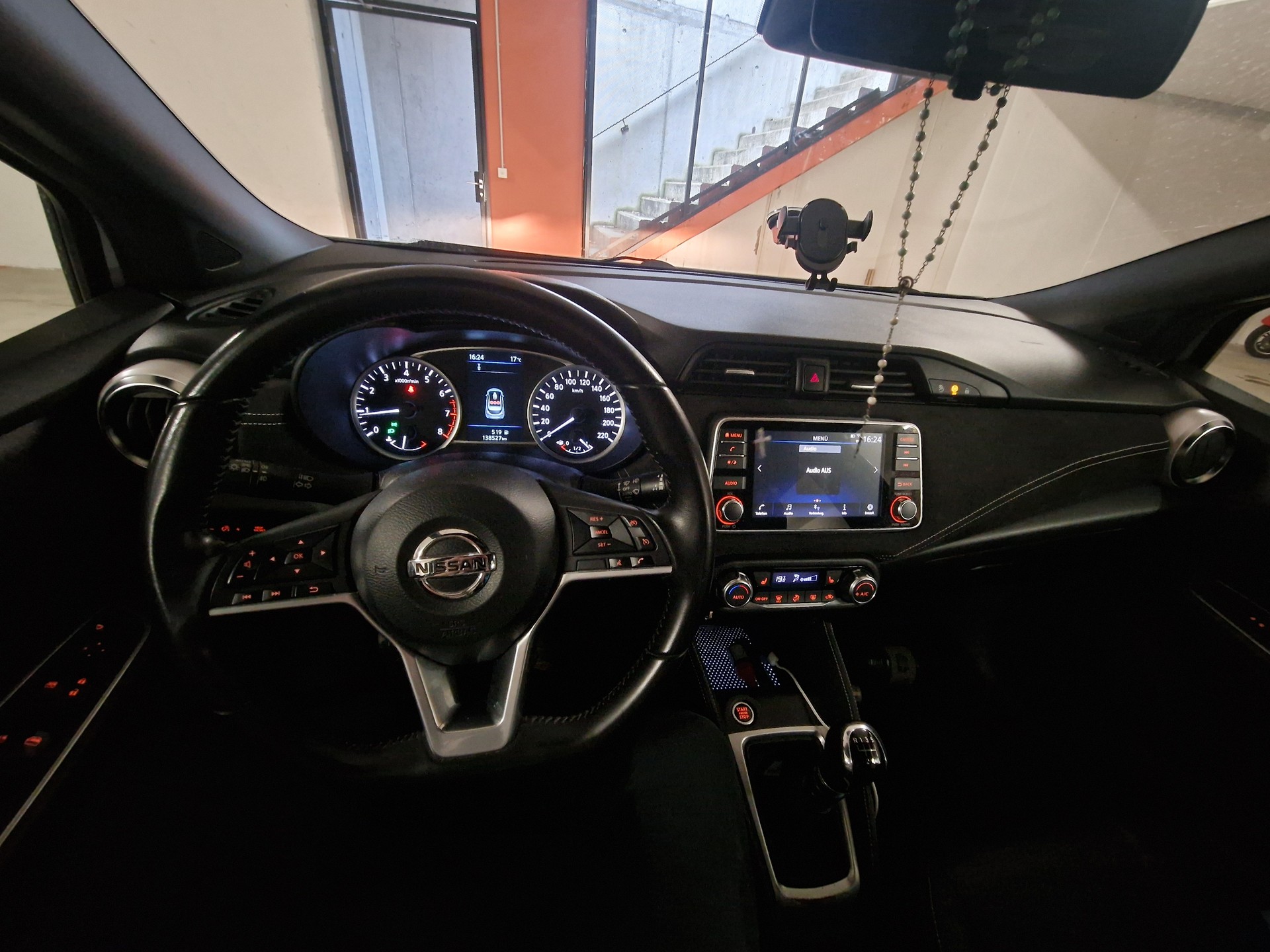 NISSAN Micra DIG-T 117 n-sport-image-4