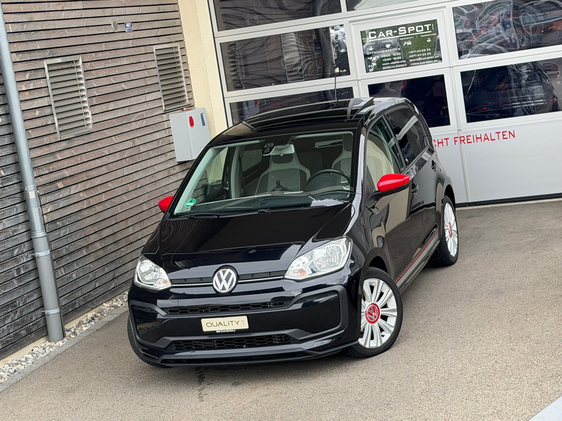 VW Up 1.0 TSI BMT beats