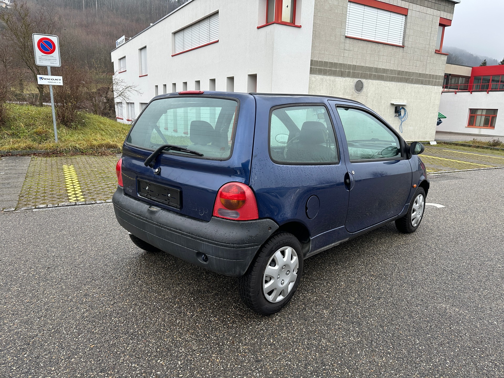 RENAULT Twingo 1.2 Initiale-image-3