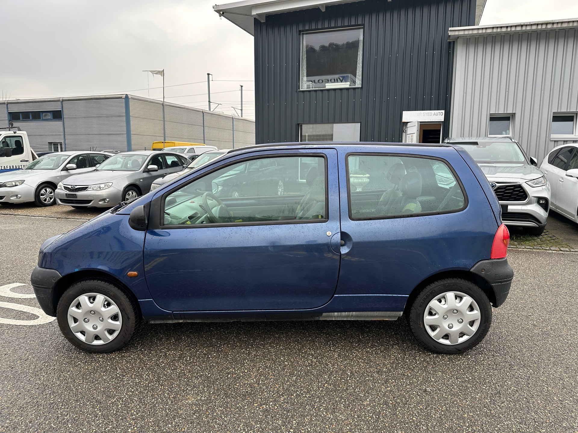 RENAULT Twingo 1.2 Initiale-image-5