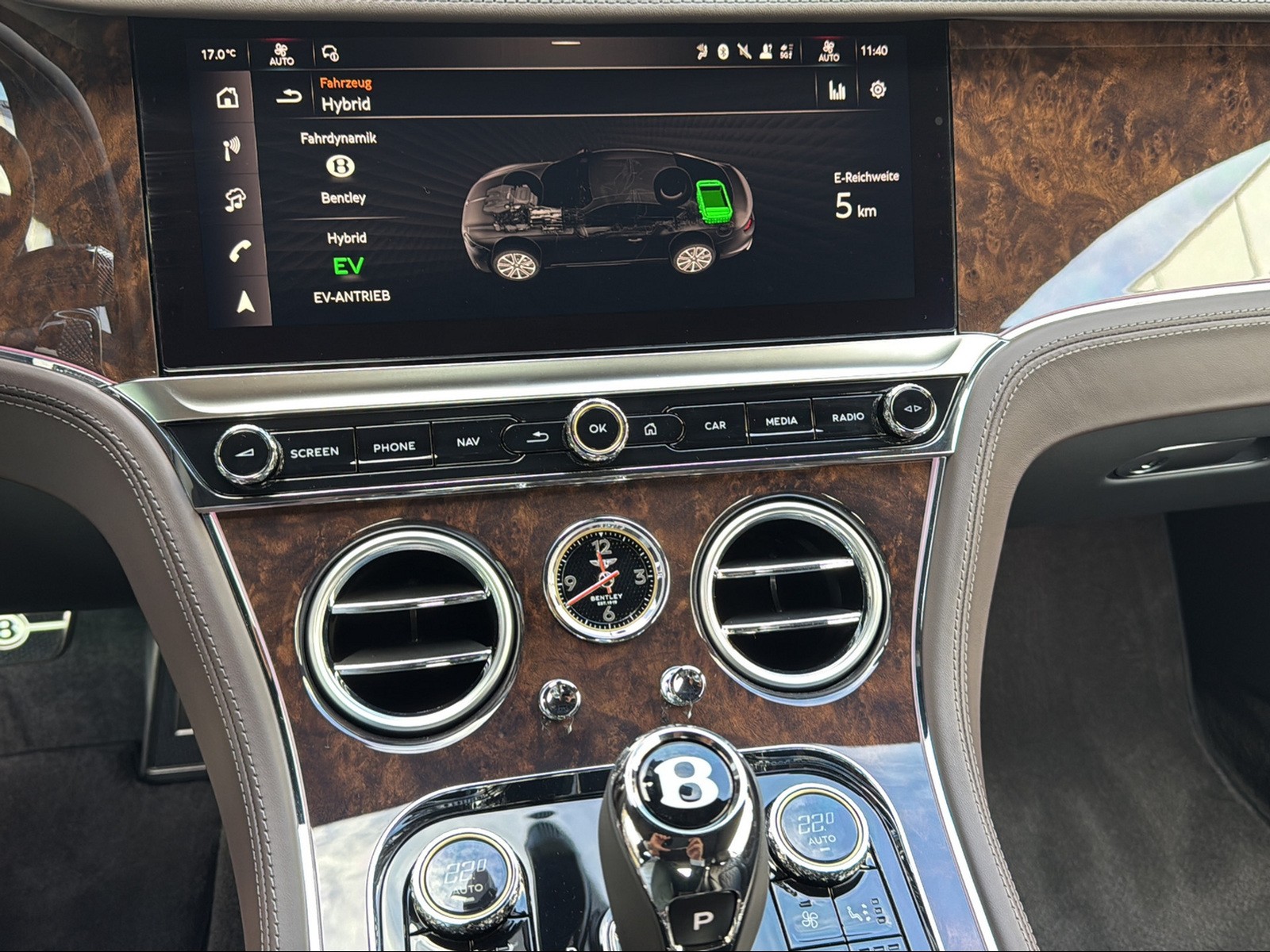BENTLEY Continental GT V8 Hybrid Azure-image-14