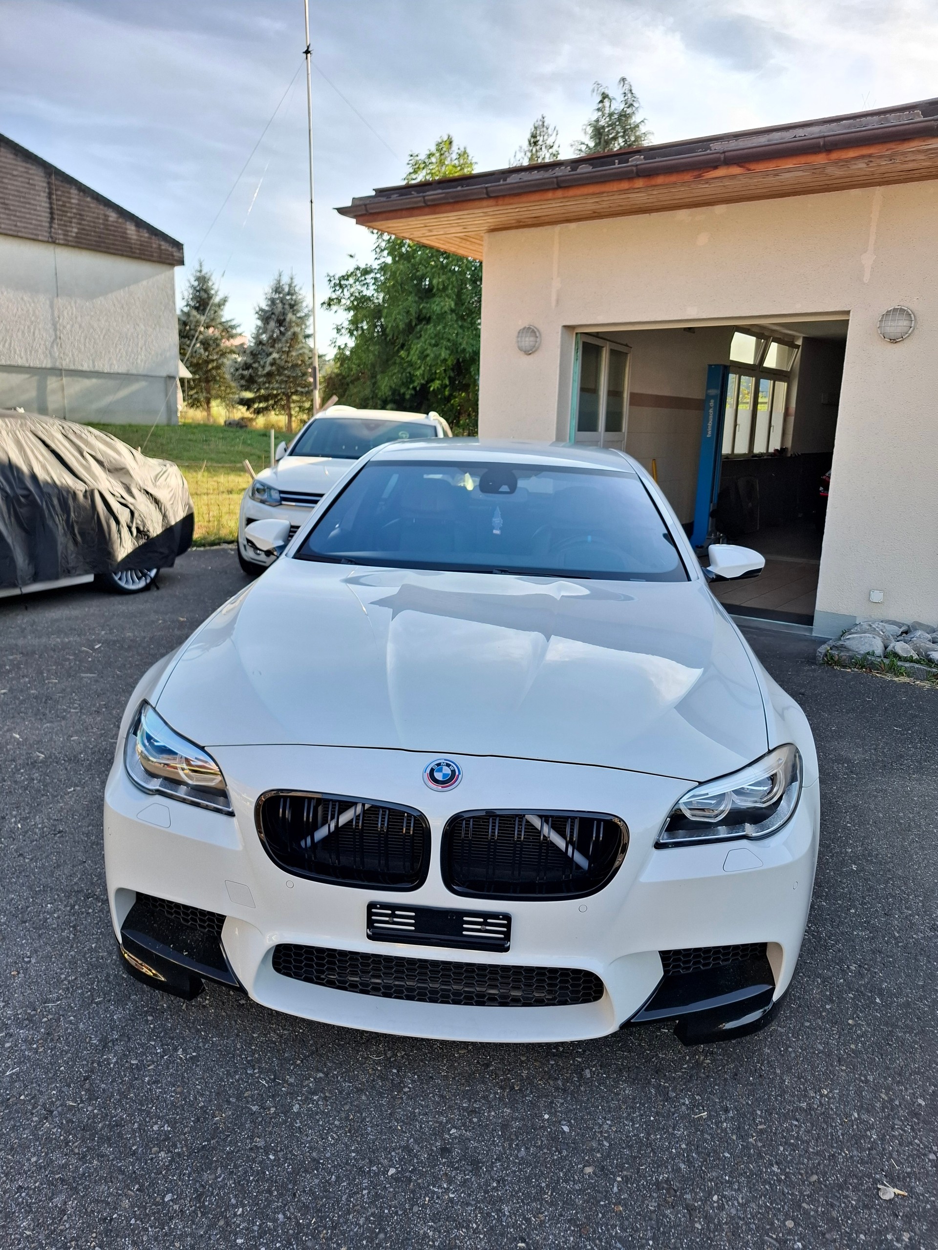 BMW M5 Drivelogic-image-7