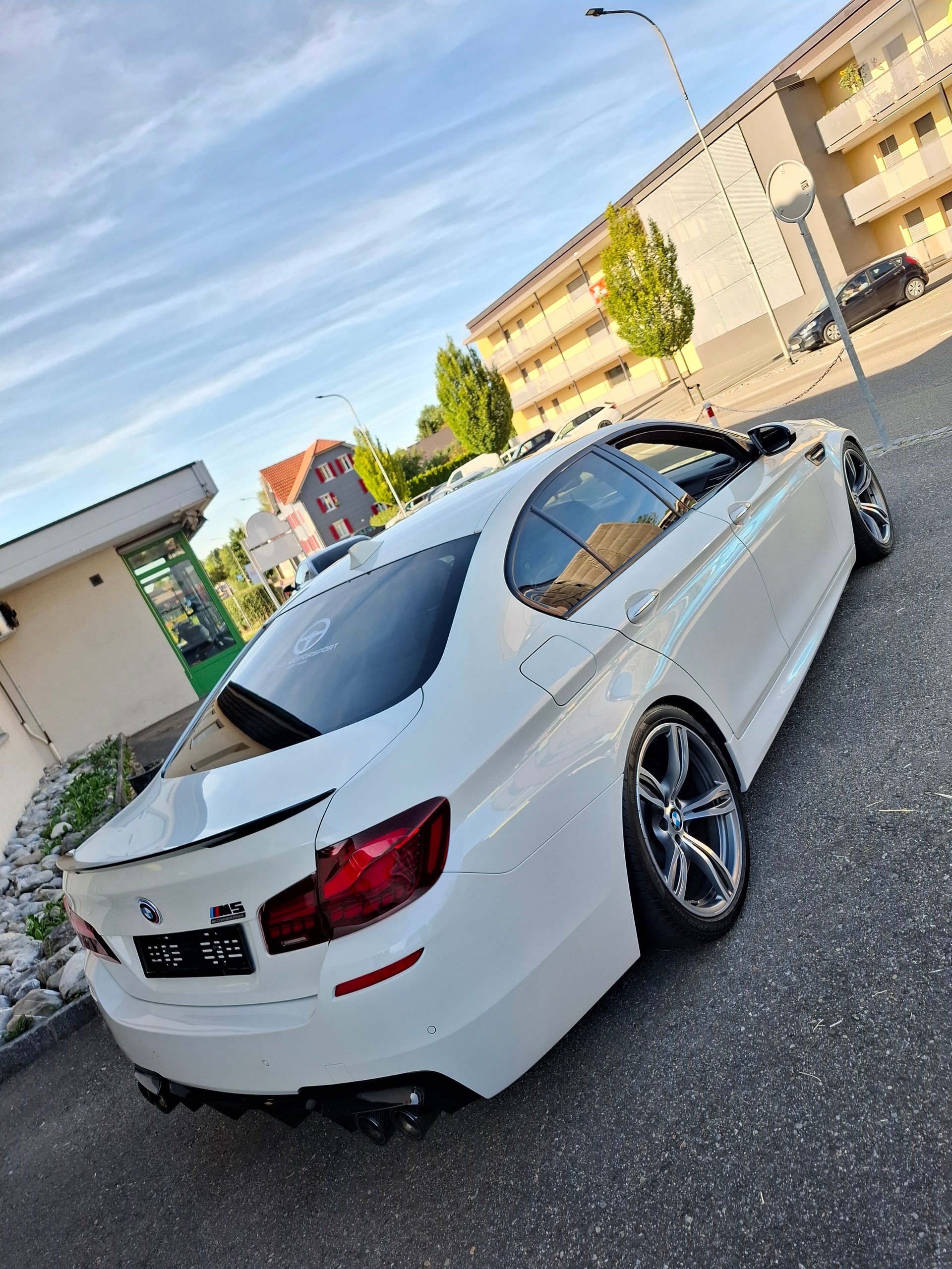 BMW M5 Drivelogic-image-4